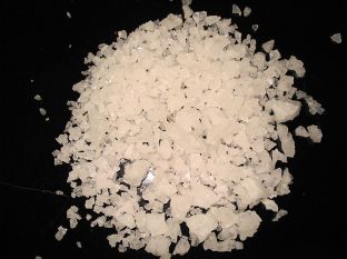 800px-Salt_,_Lake_salt