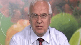 Un cercetator dezvaluie cel mai puternic remediu 4 linguri pe zi si cancerul dispare