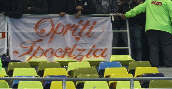 opriti-ipocrizia-570